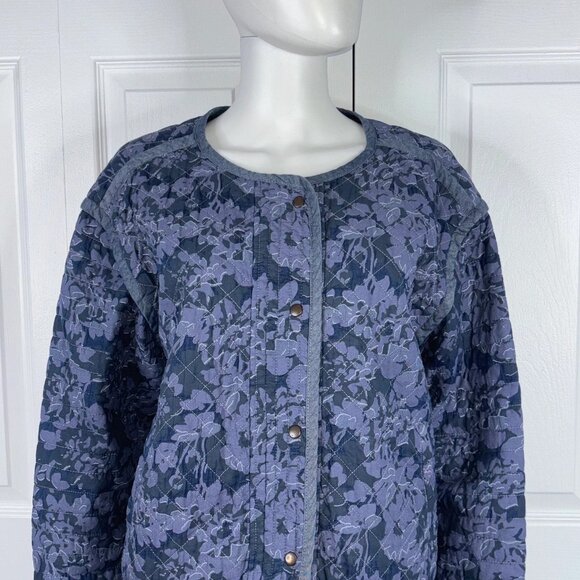 GAP women's large floral quilted blue snap cardigan - Picture 2 of 2